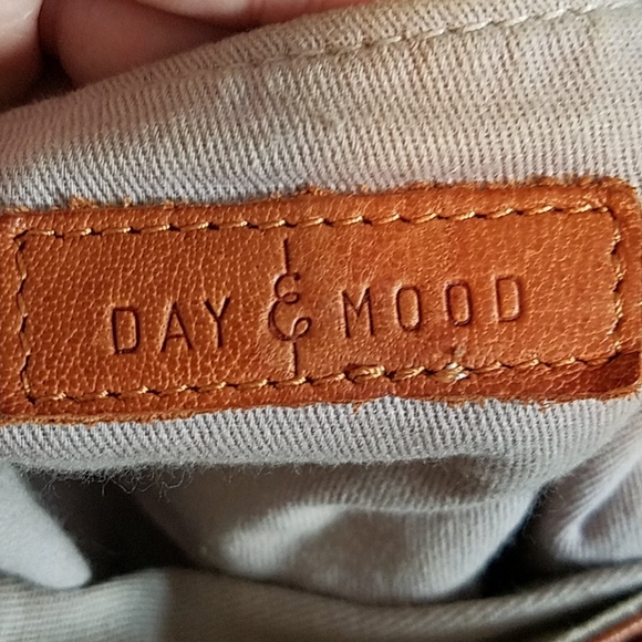 Day&Mood genuine leather crossbody Anthropologie - Picture 3 of 8
